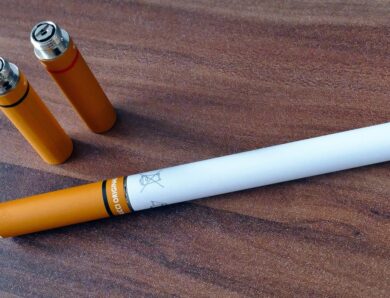 L’OMS veut-elle classer la cigarette et la e-cigarette sur le même plan ?